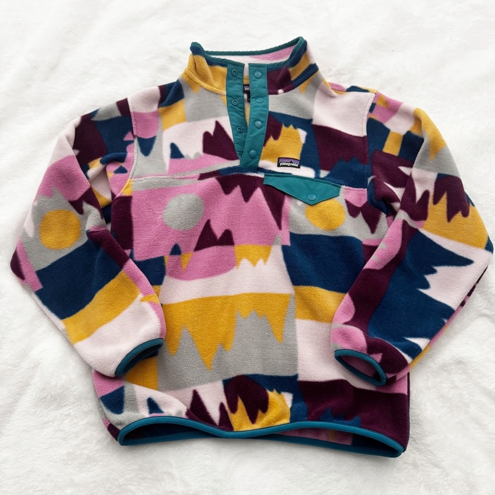 NWOT Patagonia kids' Lightweight Synchilla Snap-T Pullover Size 12